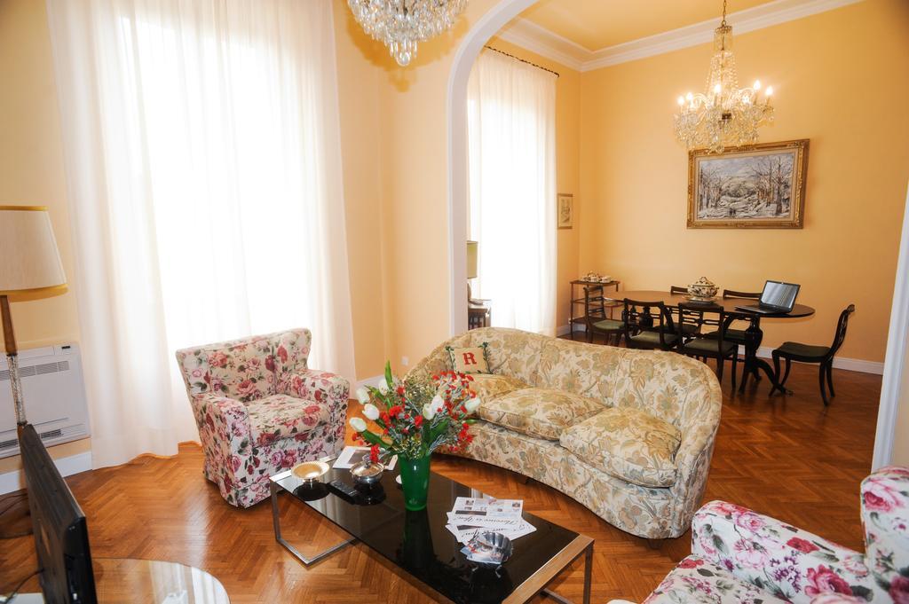 Residenza Arrivabene Apartment ฟลอเรนซ์ ภายนอก รูปภาพ