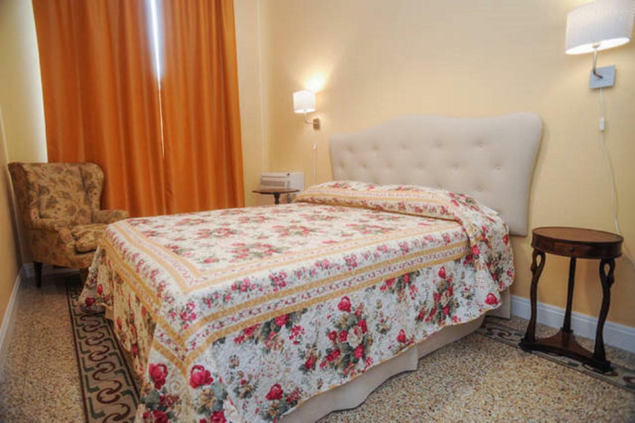 Residenza Arrivabene Apartment ฟลอเรนซ์ ภายนอก รูปภาพ